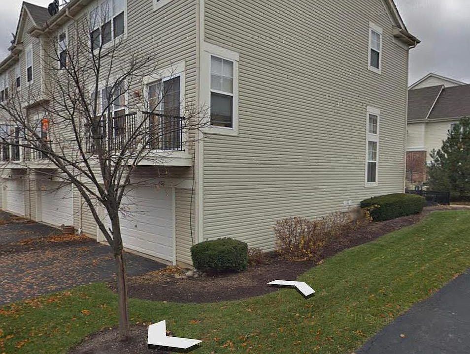 2nd image of 597 Grosvenor Ln