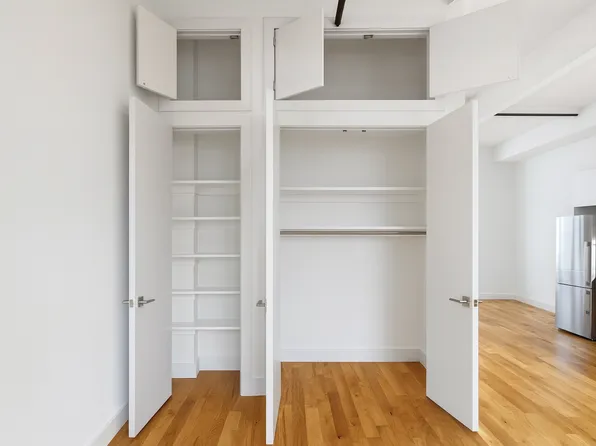 255 Mckibben Street image 5 of 11