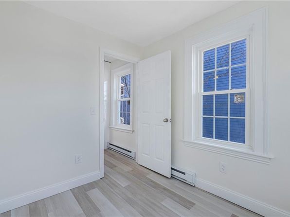 providence-rhode-island-65990863 picture