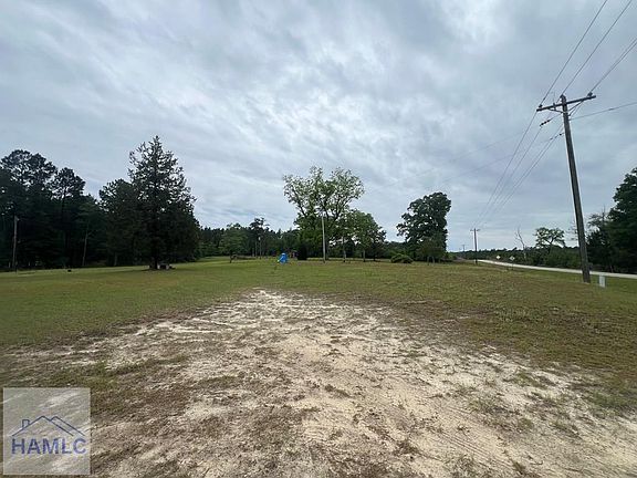 3rd image of 1494 Hiltonia Rd