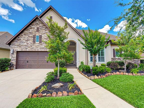 2nd image of 4711 Magnolia Summit Ln