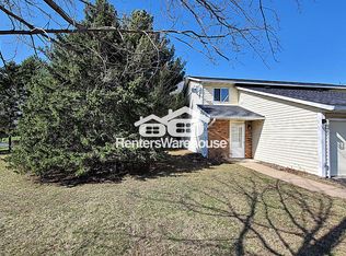 353 Nicole Ln APT 1, River Falls, WI 54022