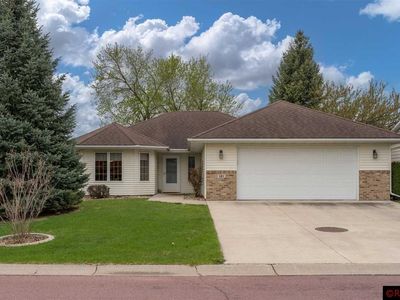 121 Cameo Ln, Mankato, MN, 56001