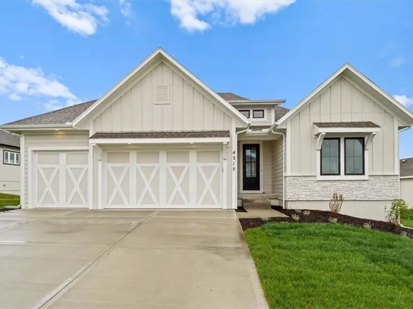 4315 Aspen Dr, Basehor, KS 66007
