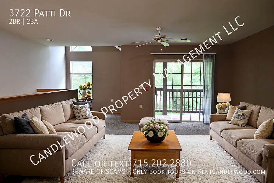 Pet Friendly Upper 2bed/2bath Apartment Available November 1st! — Photo 2