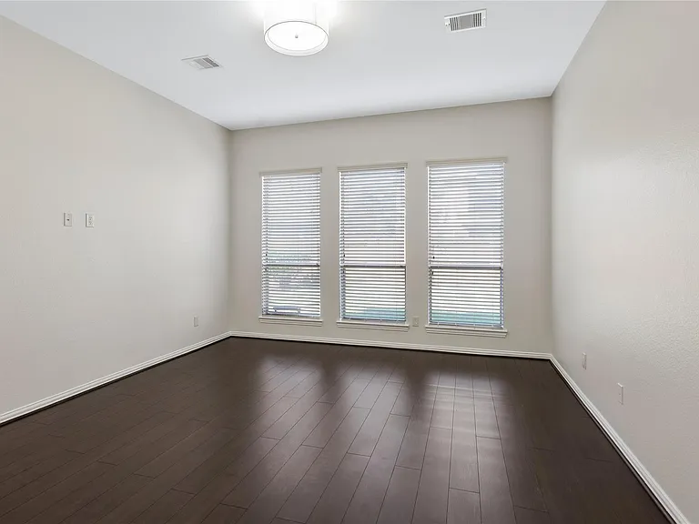 24322 Bella Florence Dr — Photo 20