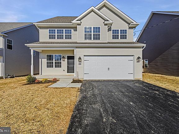 4th image of 2503A Duncan Rd