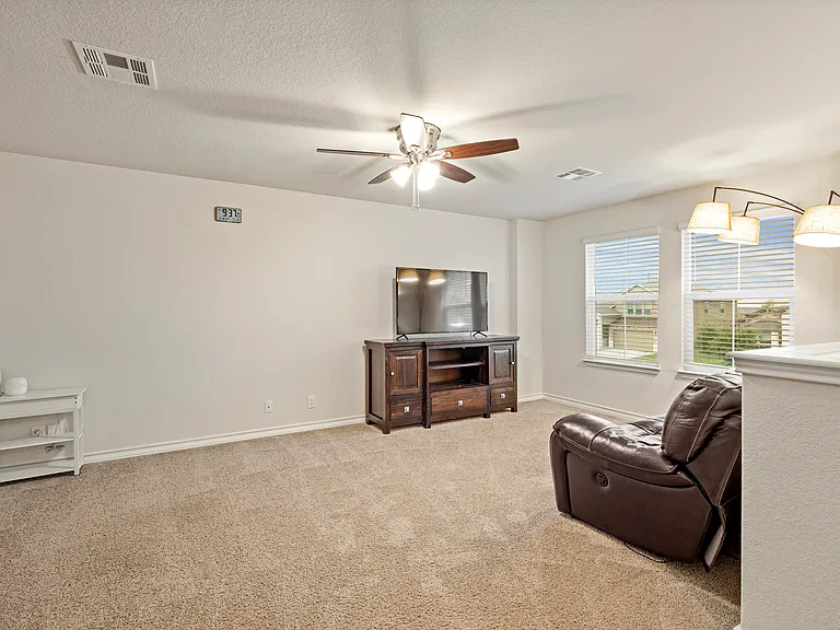 512 Steele Shallows — Photo 27