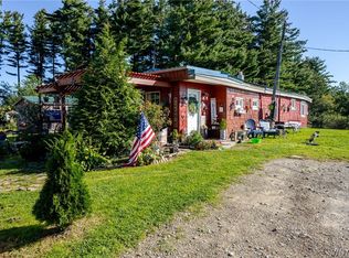8150 Cummings Rd, Stockton, NY 14784