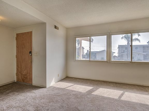 5th image of 315 N Goodhope Ave