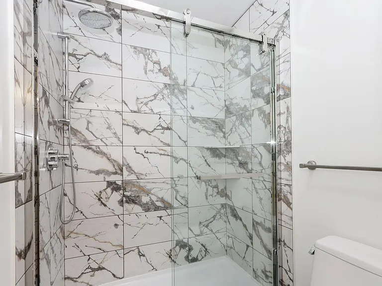 380 Vallejo Dr #128 — Photo 27