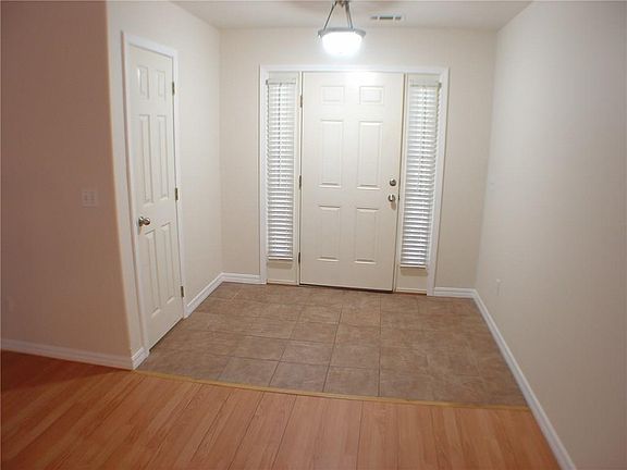 4th image of 2 Cressage Ln