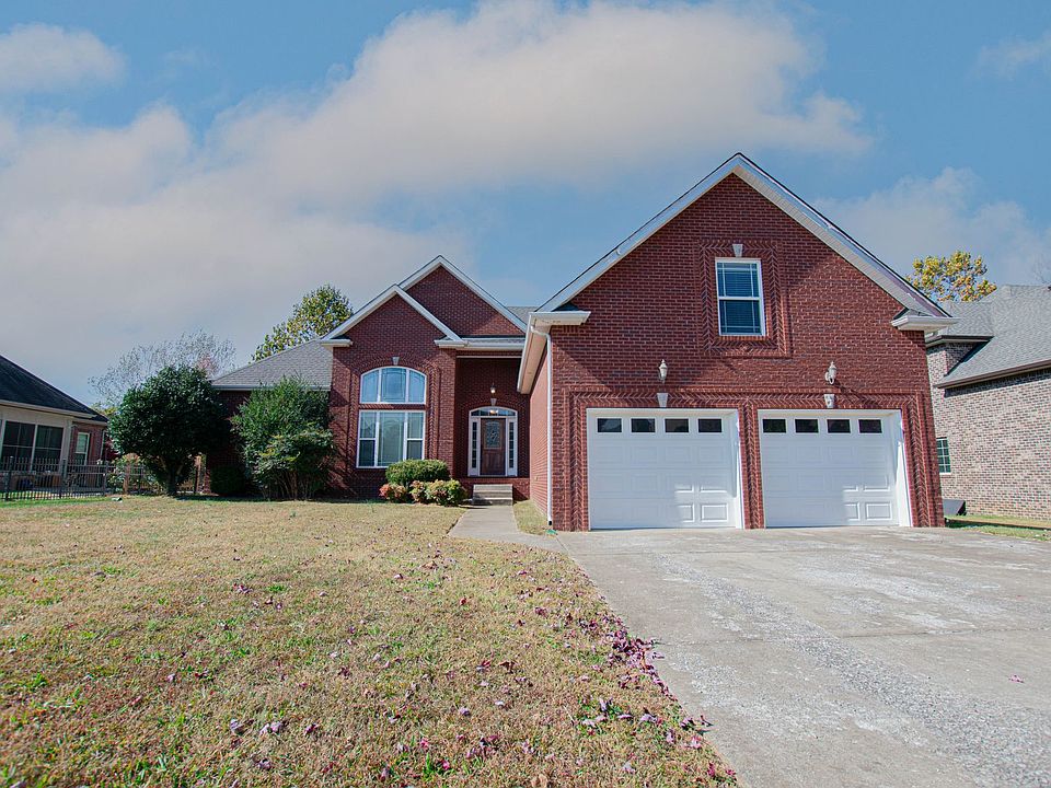 1st image of 1072 Willow Cir