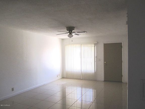 4th image of 1544 N Kadota Ave
