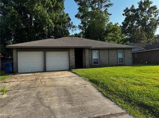930 Forest Loop, Mandeville, LA 70471