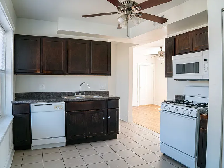3842 W Lawrence Ave #306 — Photo 10