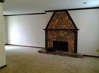 997 Steeplechase Ln, Riverdale, GA