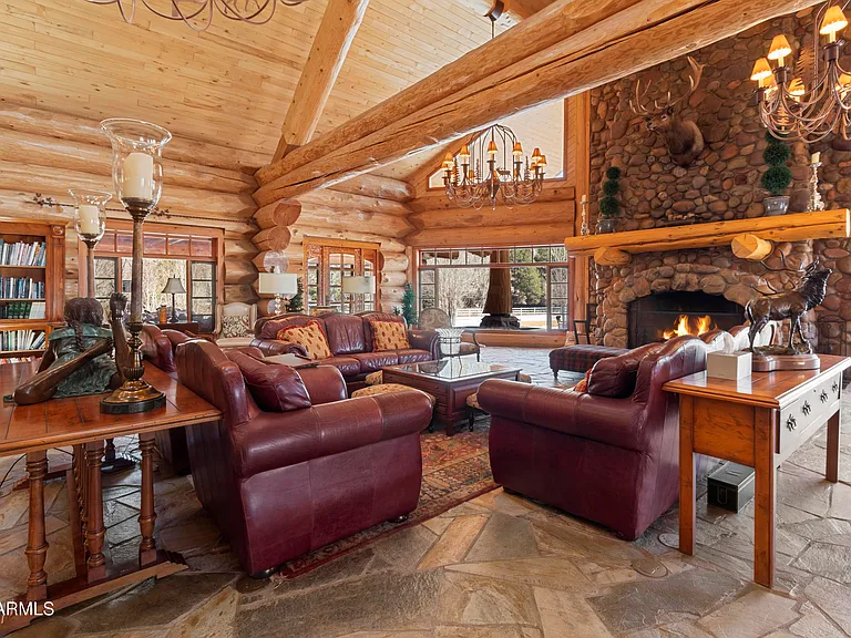 1613 Black Canyon Rd — Photo 13
