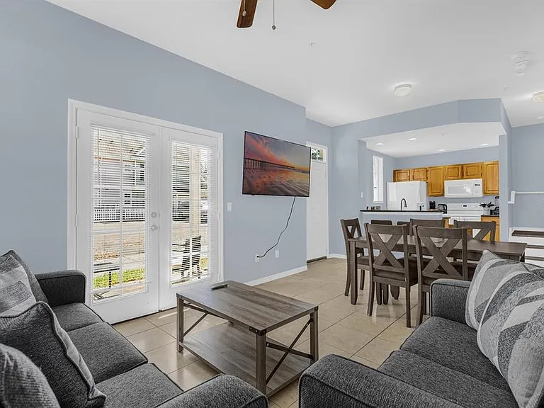 4013 Venetian Bay Dr #107 — Photo 7