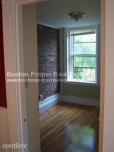 72 REVERE St. #4F Boston - Beacon Hill Unit Photo 1