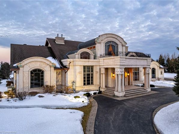 2594 Bluffs Way, Burlington, ON L7M 0T8