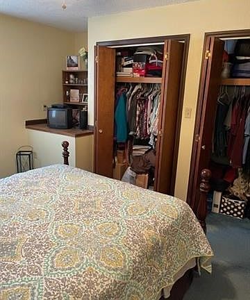 5th image of 705 E Orange St