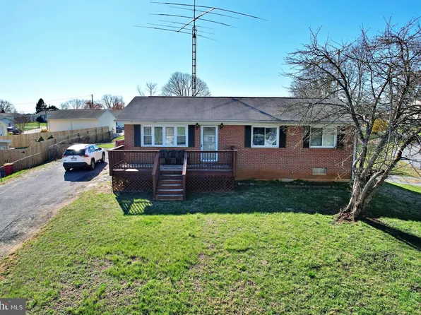 133 Lemon Rd, Ranson, WV 25438