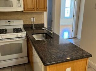 90 Westland Ave APT 403, Boston, MA 02115