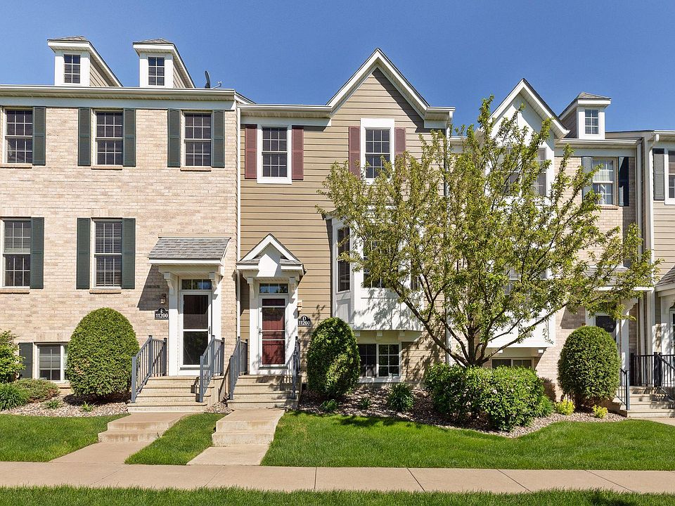 1st image of 11200 Sand Castle Dr #D