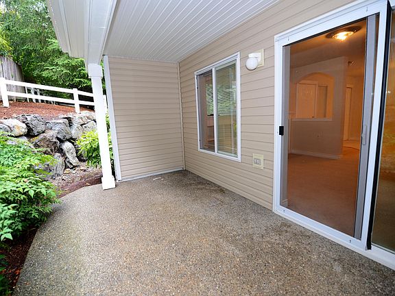 2nd image of 15806 18th Ave W