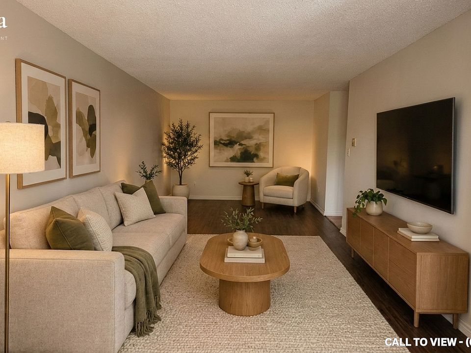 1st image of 65 Highland Cres #306