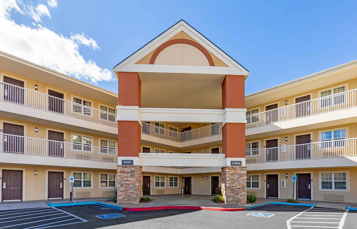 Exterior - Tucson - Grant Road