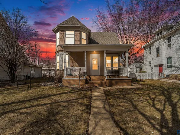 616 W Main St, Luverne, MN 56156