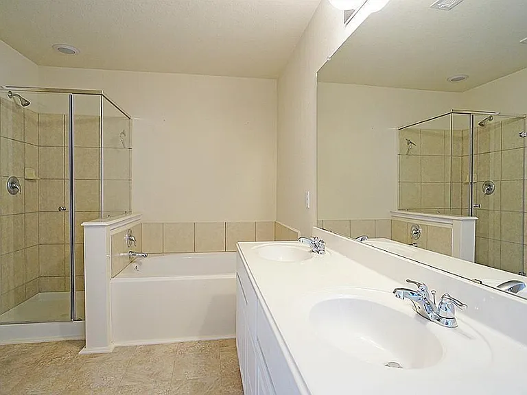 19710 Allenwick Hills Ct — Photo 17