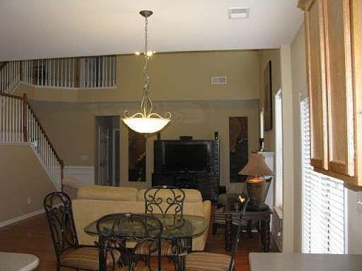 4th image of 209 Amelia Ln