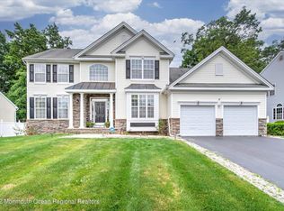 120 Picadilly Dr, Jackson, NJ