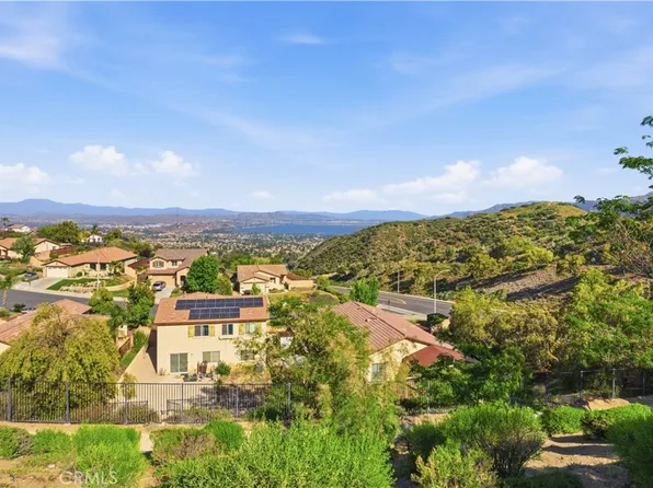 29454 Falling Leaf Dr, Lake Elsinore, CA 92530