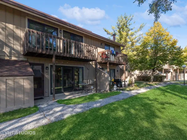 65 Aspen Colony APT 2, Fox Lake, IL 60020