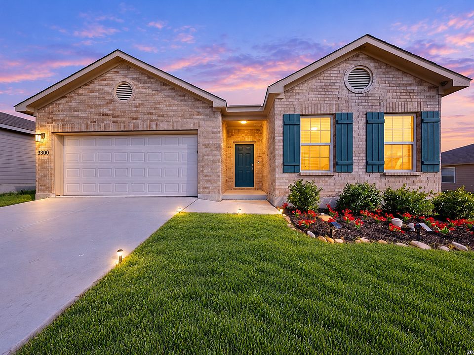 1st image of 3300 Ridge Pl