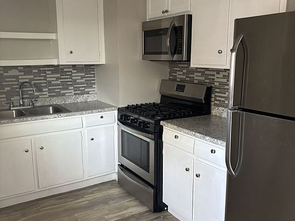 5th image of 3114-3314 3320th St N #66