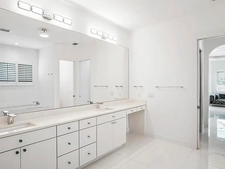 11956 Princess Grace Ct — Photo 15