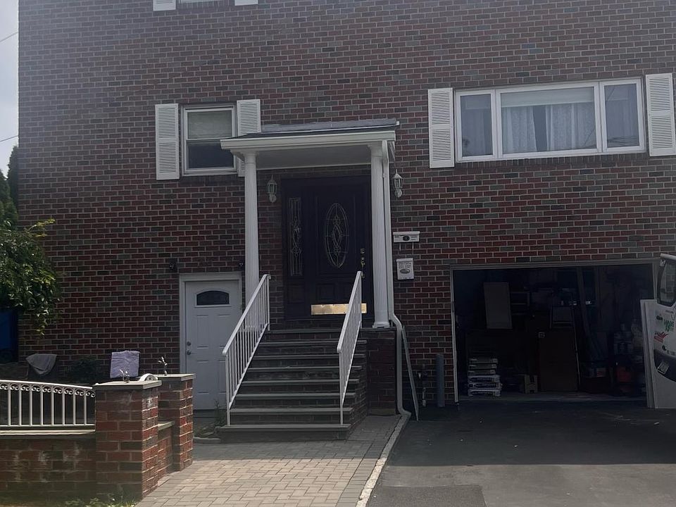 1st image of 216 Stone Ave
