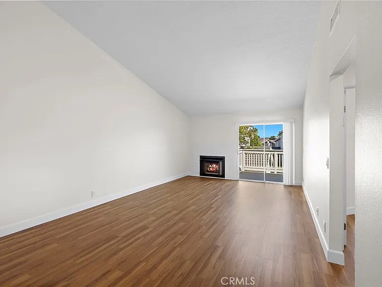 9 Dover Pl — Photo 4