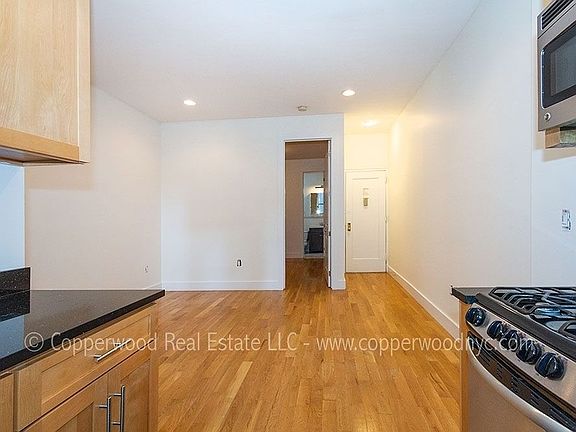 3rd image of 310 E 85th St APT 2C
