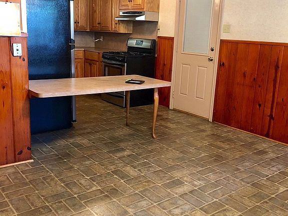 4th image of 4431 Boyd Ave
