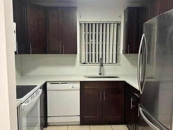 2nd image of 3892 NW 79th Ave