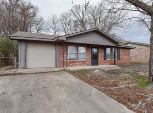 402 Loop W, Roland, OK 74954
