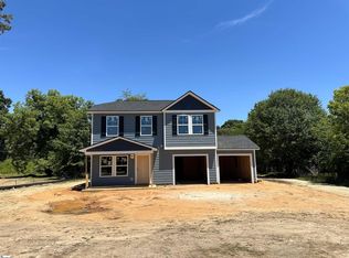 709 E Poinsett St, Greer, SC 29651