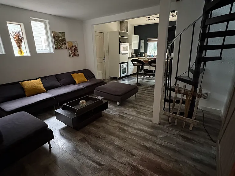 224 N 7th St — Photo 5