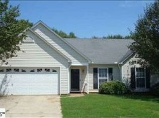 33 Ashridge Way, Simpsonville, SC 29681